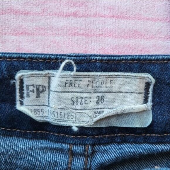 Free People Blue Washed Skinny Cotton Blend Denim Overall Size 26 Boho Casual - Picture 6 of 6
